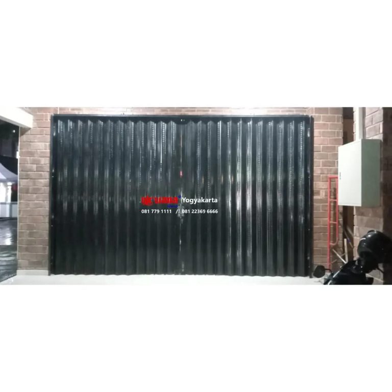 Instalasi Folding Gate Standart dengan 0,5mm di DTA Square, Seturan, Yogyakarta